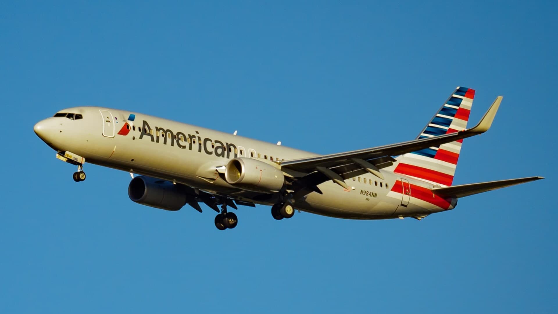 N984NN — Boeing