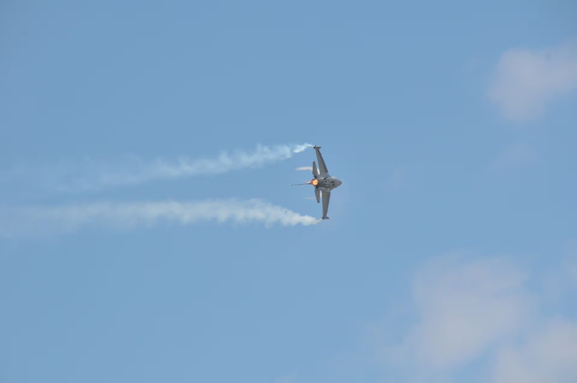 Unidentified — Aircraft