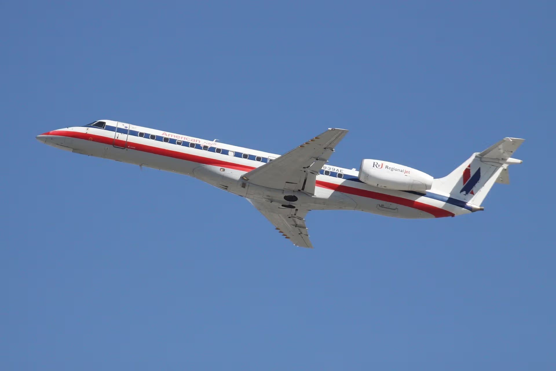 N839AE — Embraer