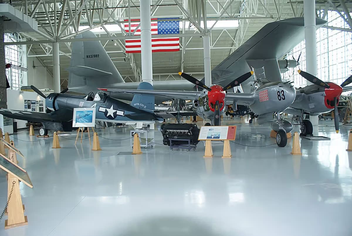 Unidentified — Warbird