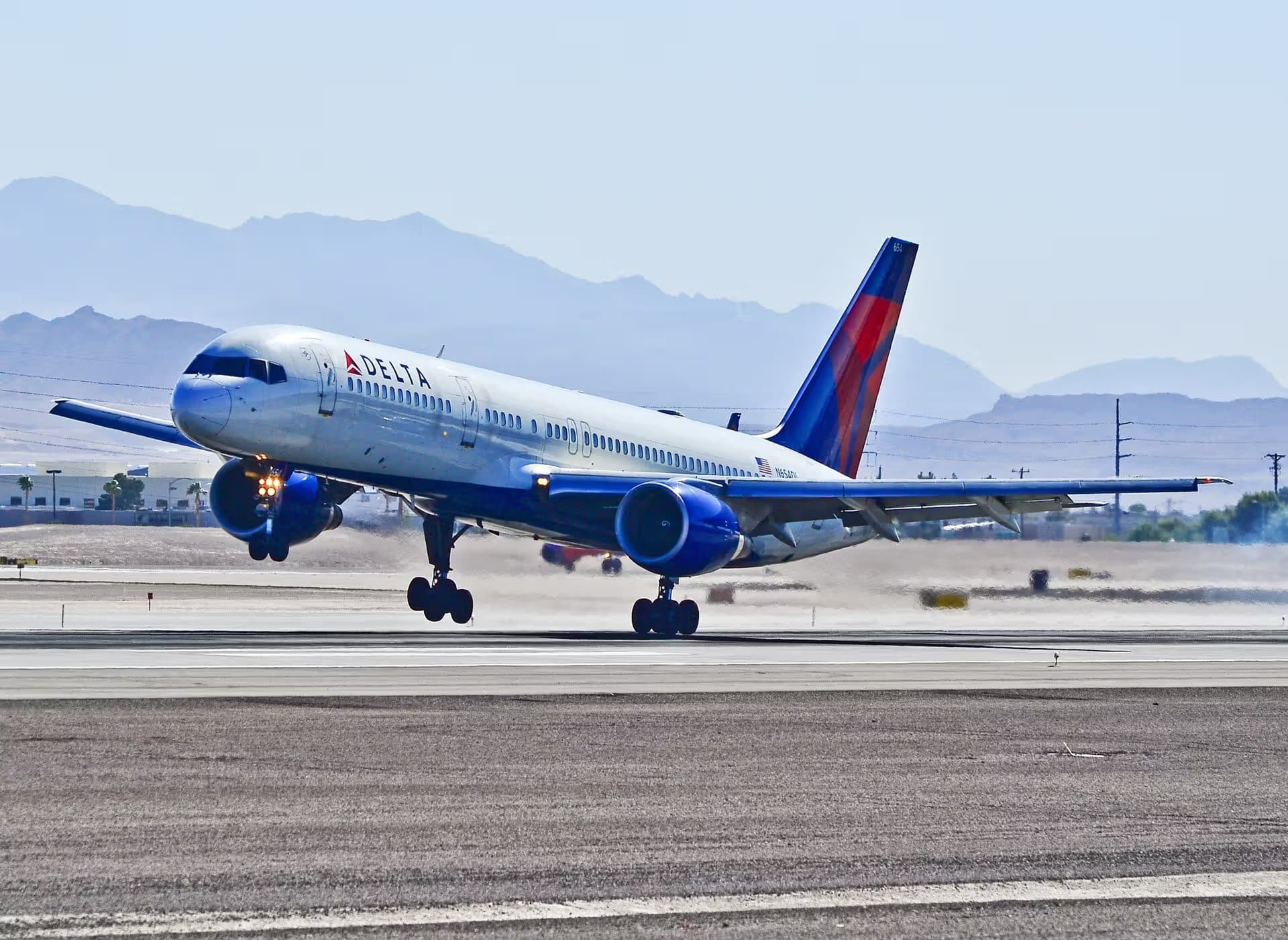 N654DL — Boeing