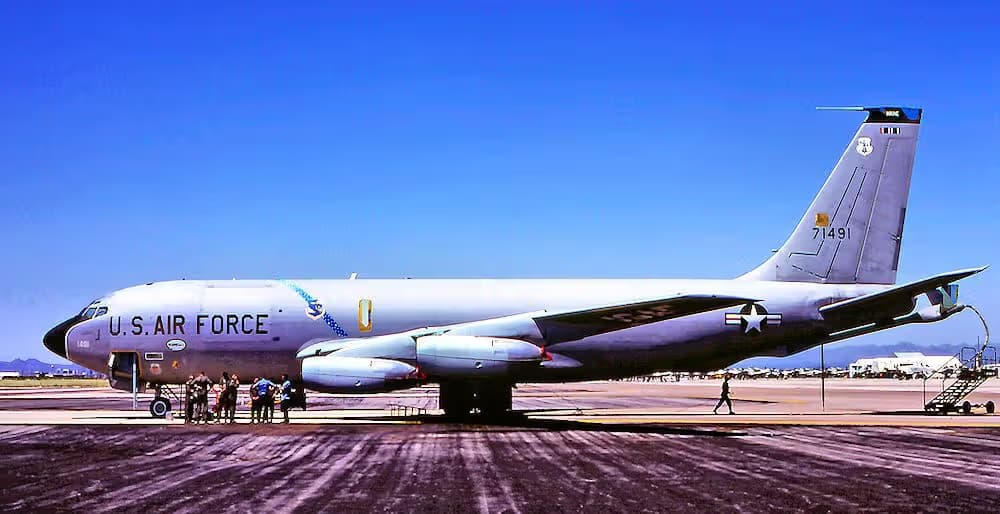 Unidentified — Aircraft