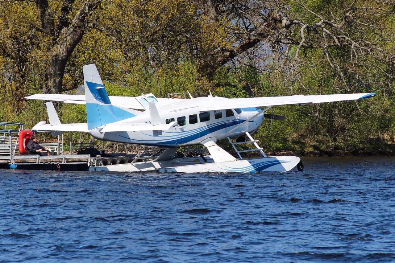 G-LAUD — Cessna
