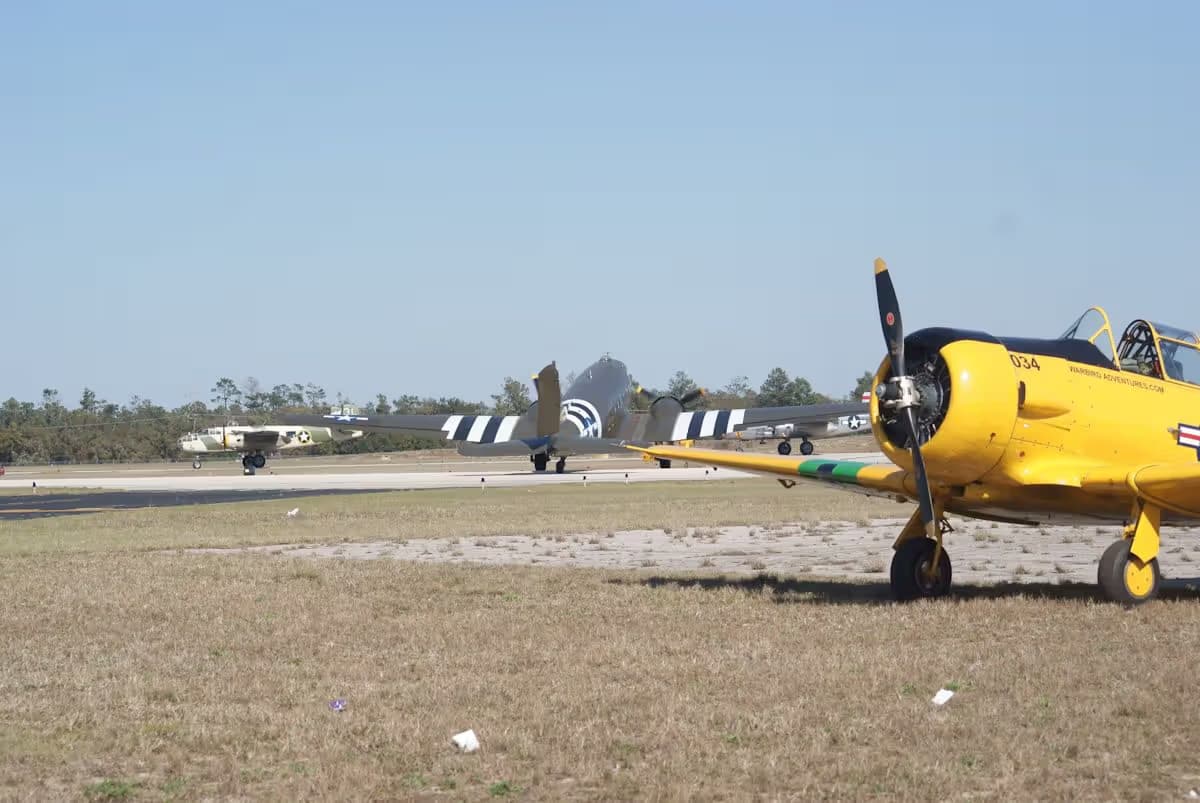 Unidentified — Warbird