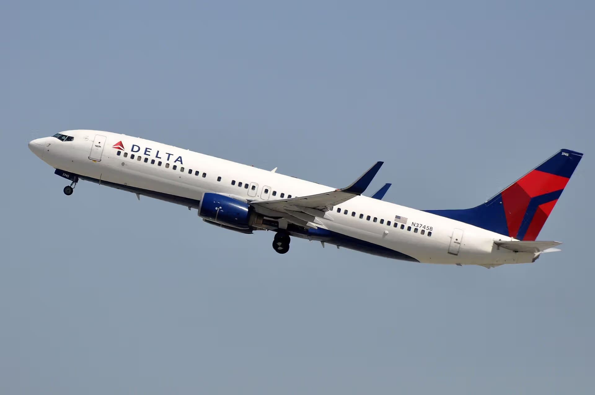 N3745B — Boeing