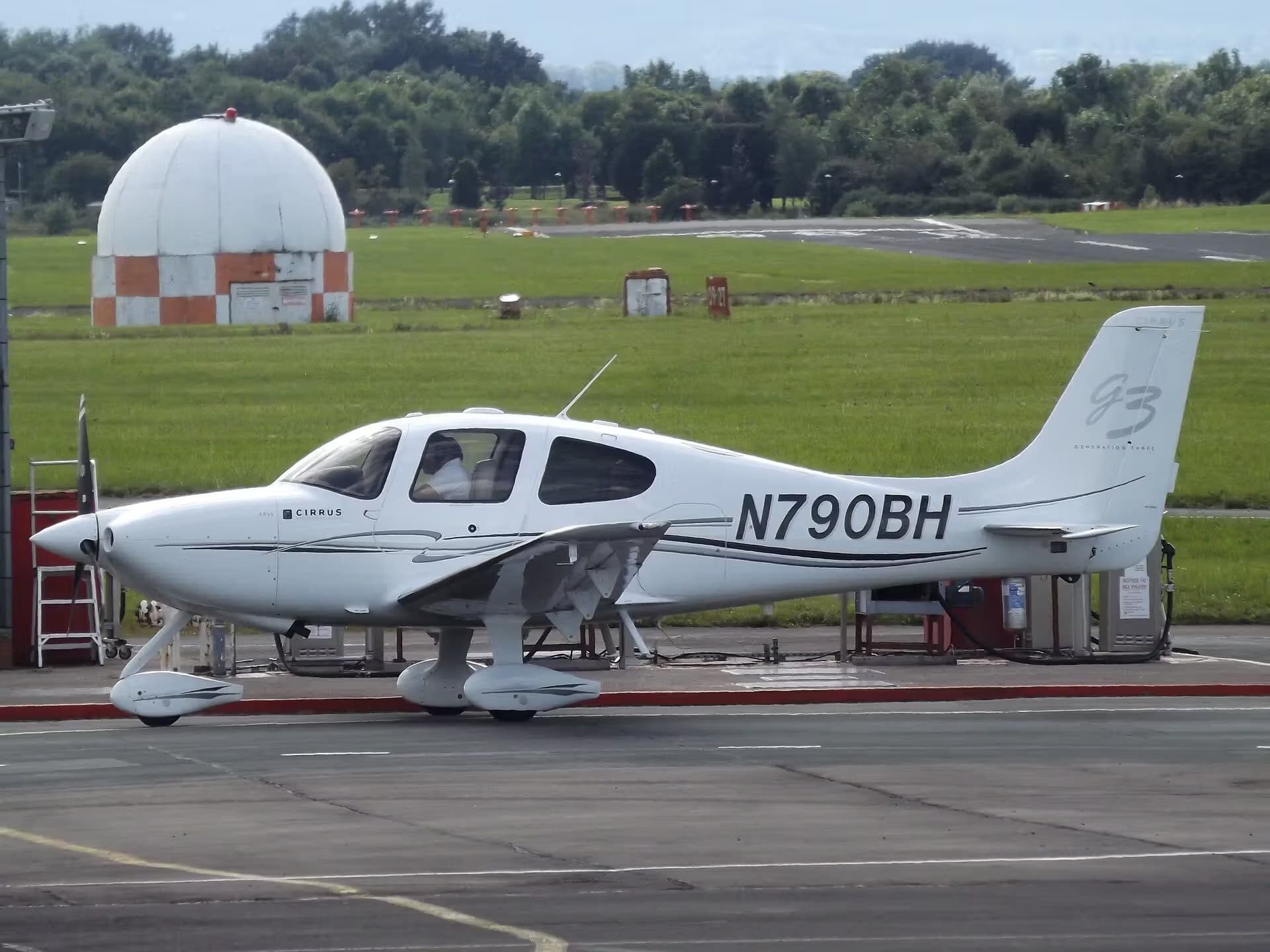 N790BH — Cirrus