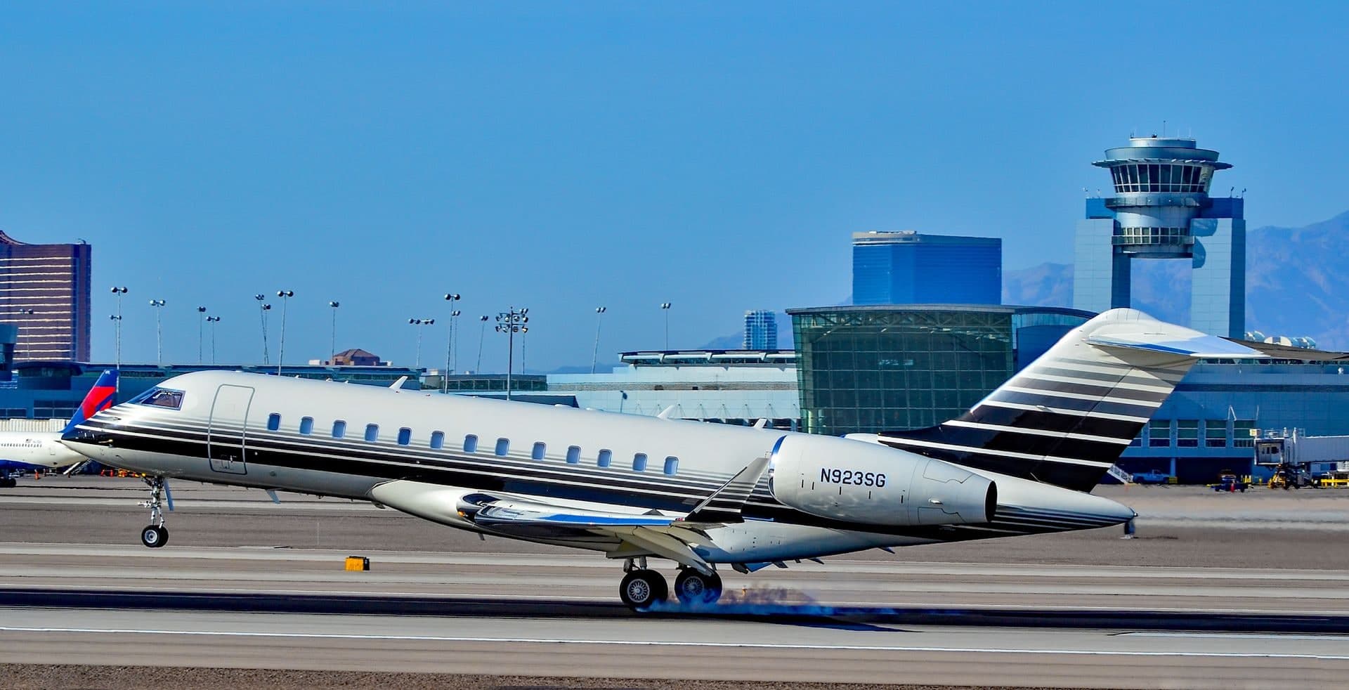N923SG — Business jet