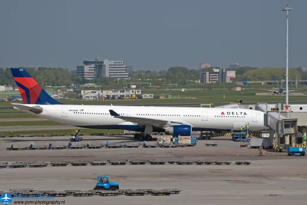 N812NW — Airbus