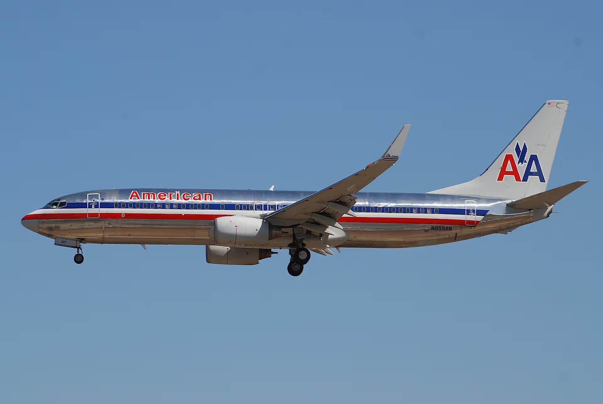 N959AN — Twin-engine aircraft