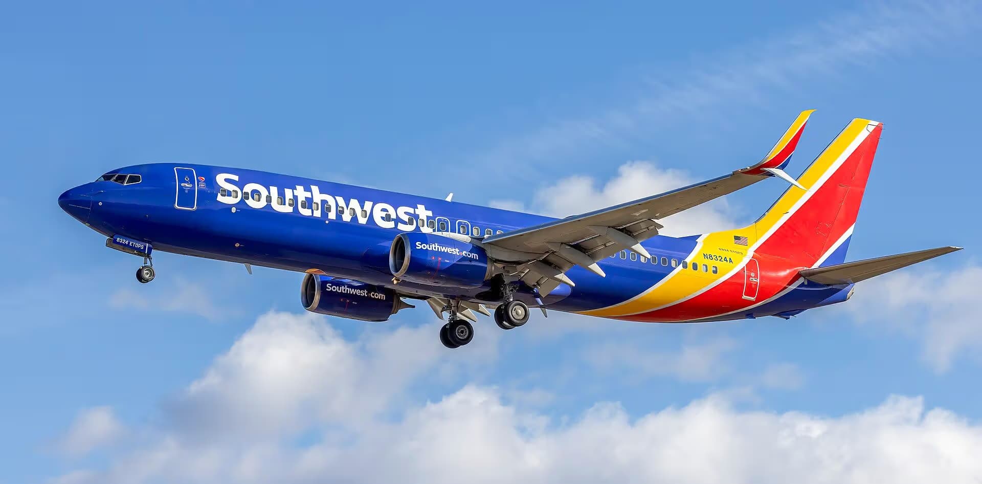 N8324A — Boeing