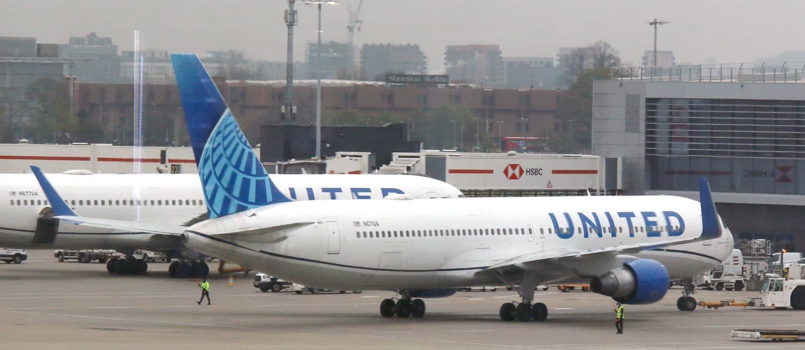 N671UA — Boeing
