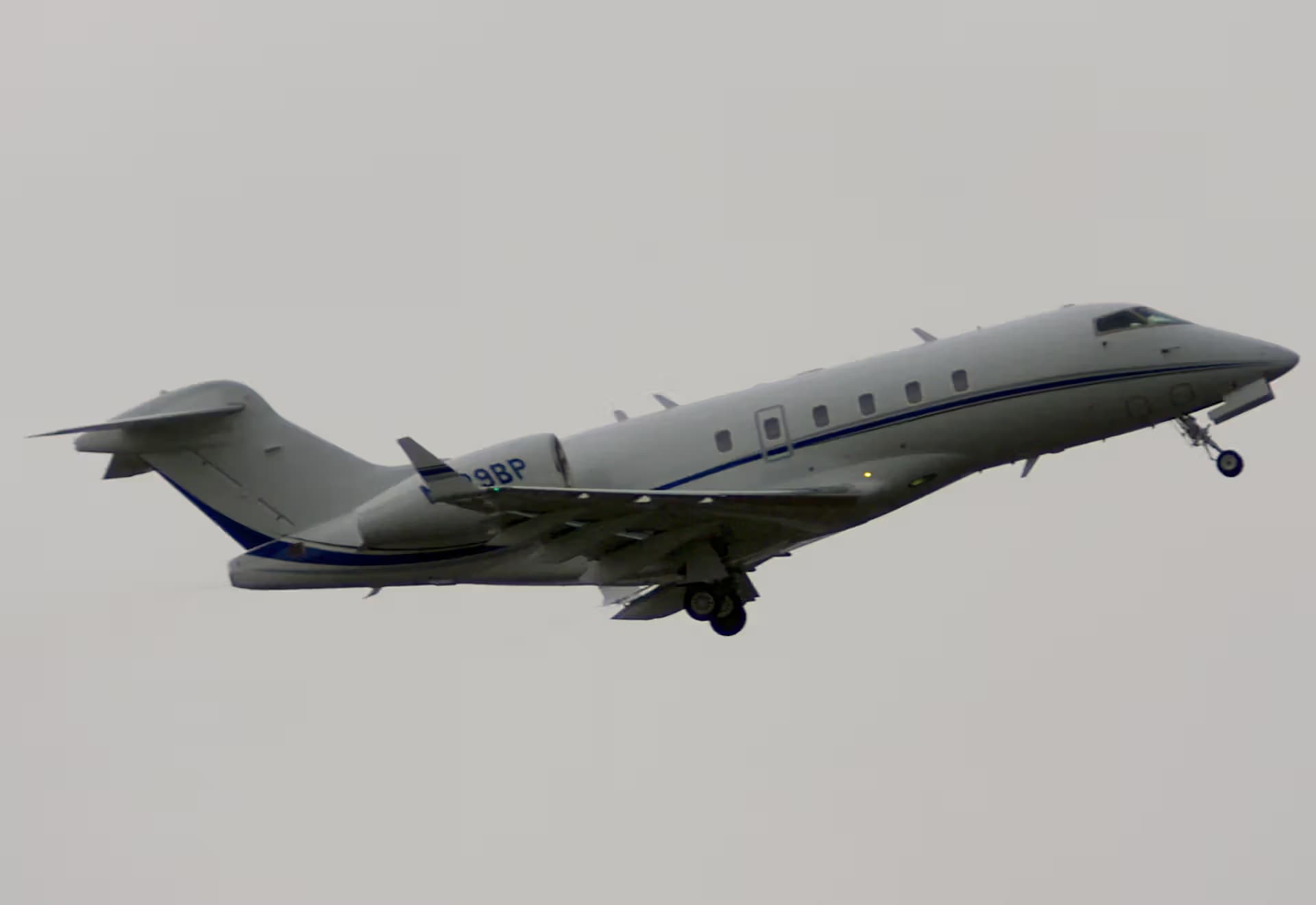 N229BP — Bombardier