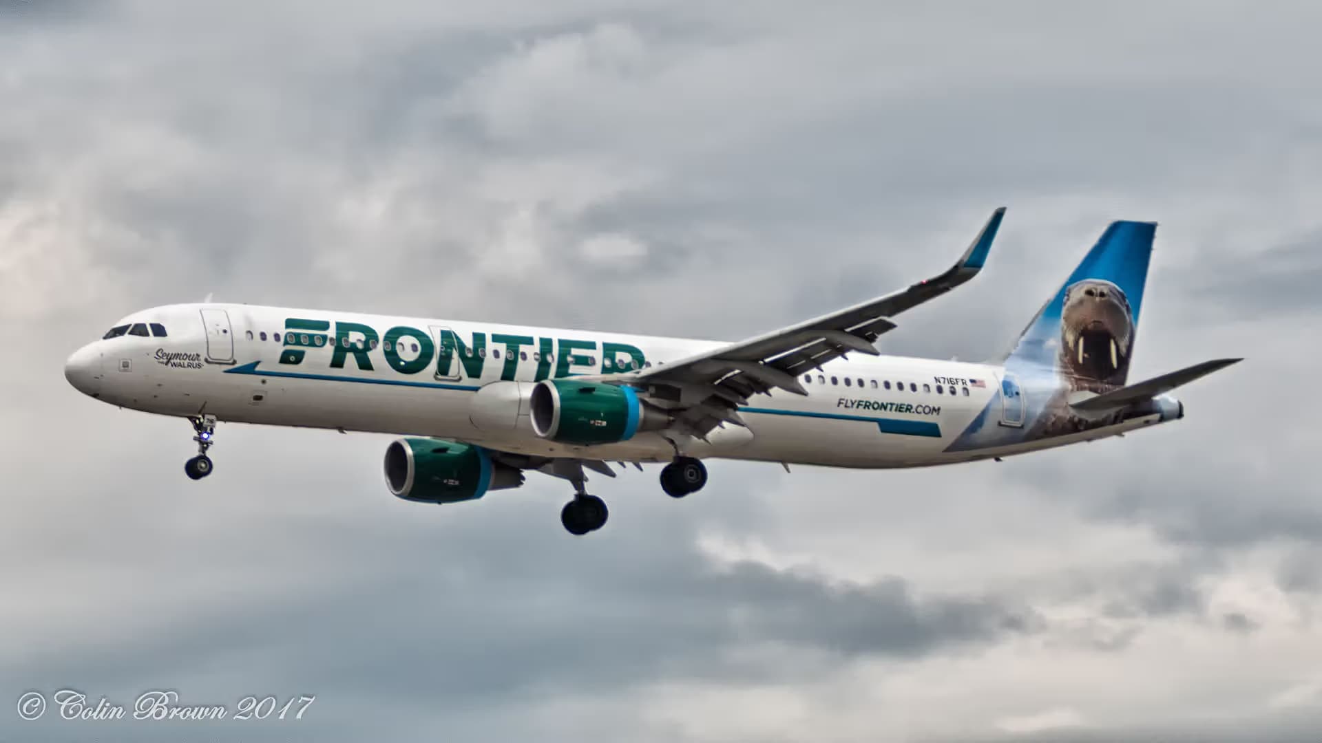 N716FR — Airbus