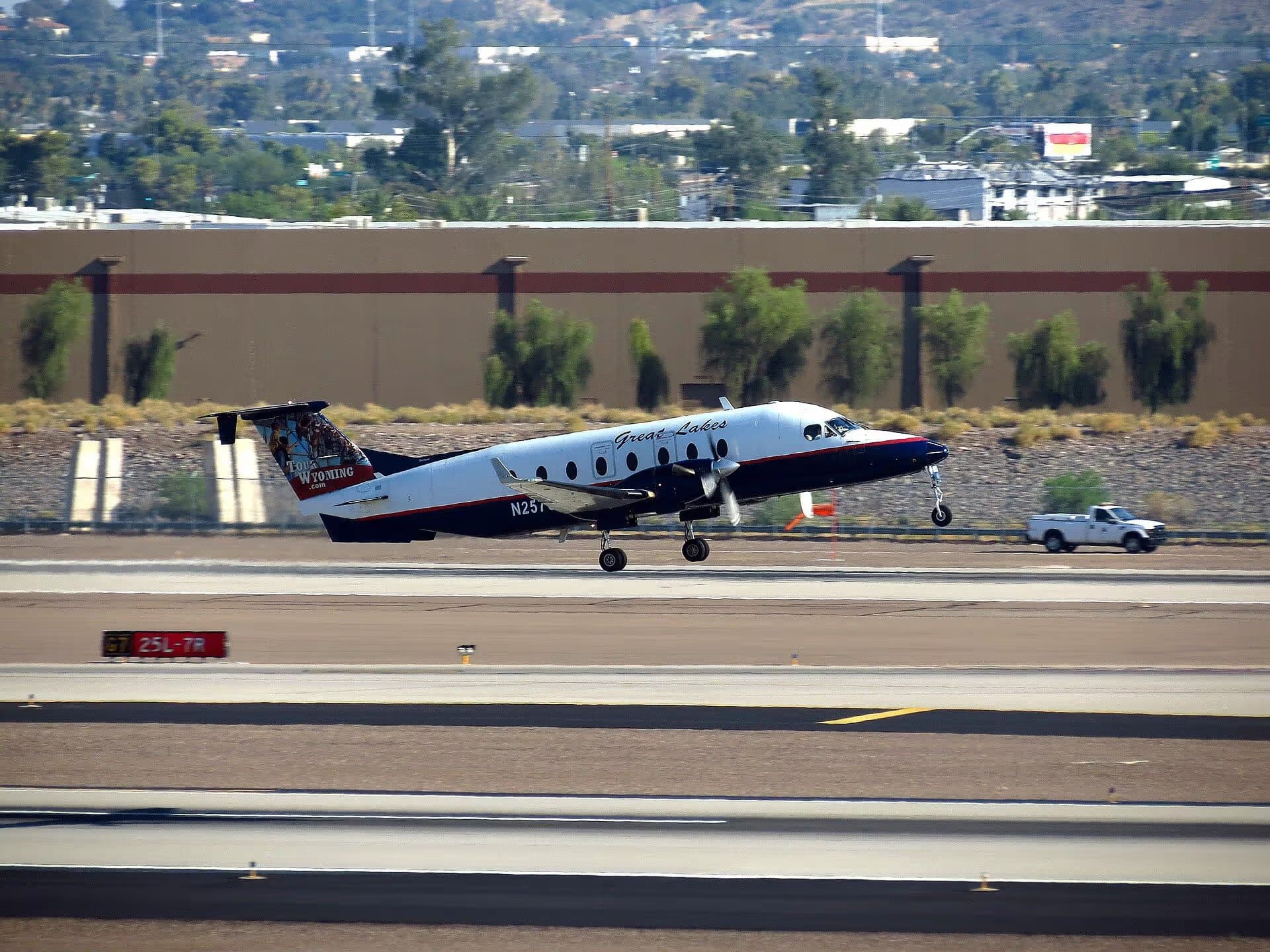 N257GL — Beechcraft