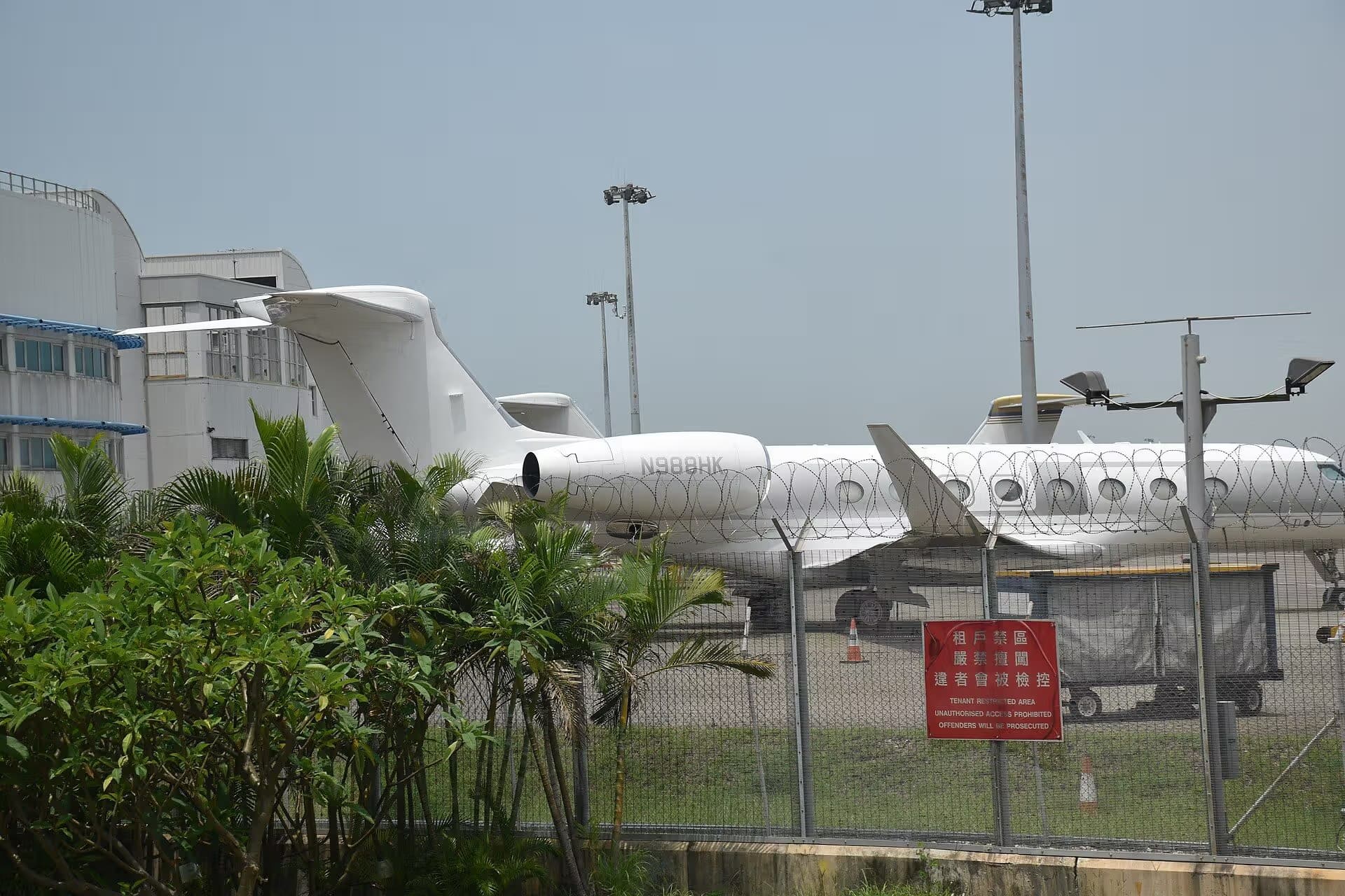 N988HK — Gulfstream