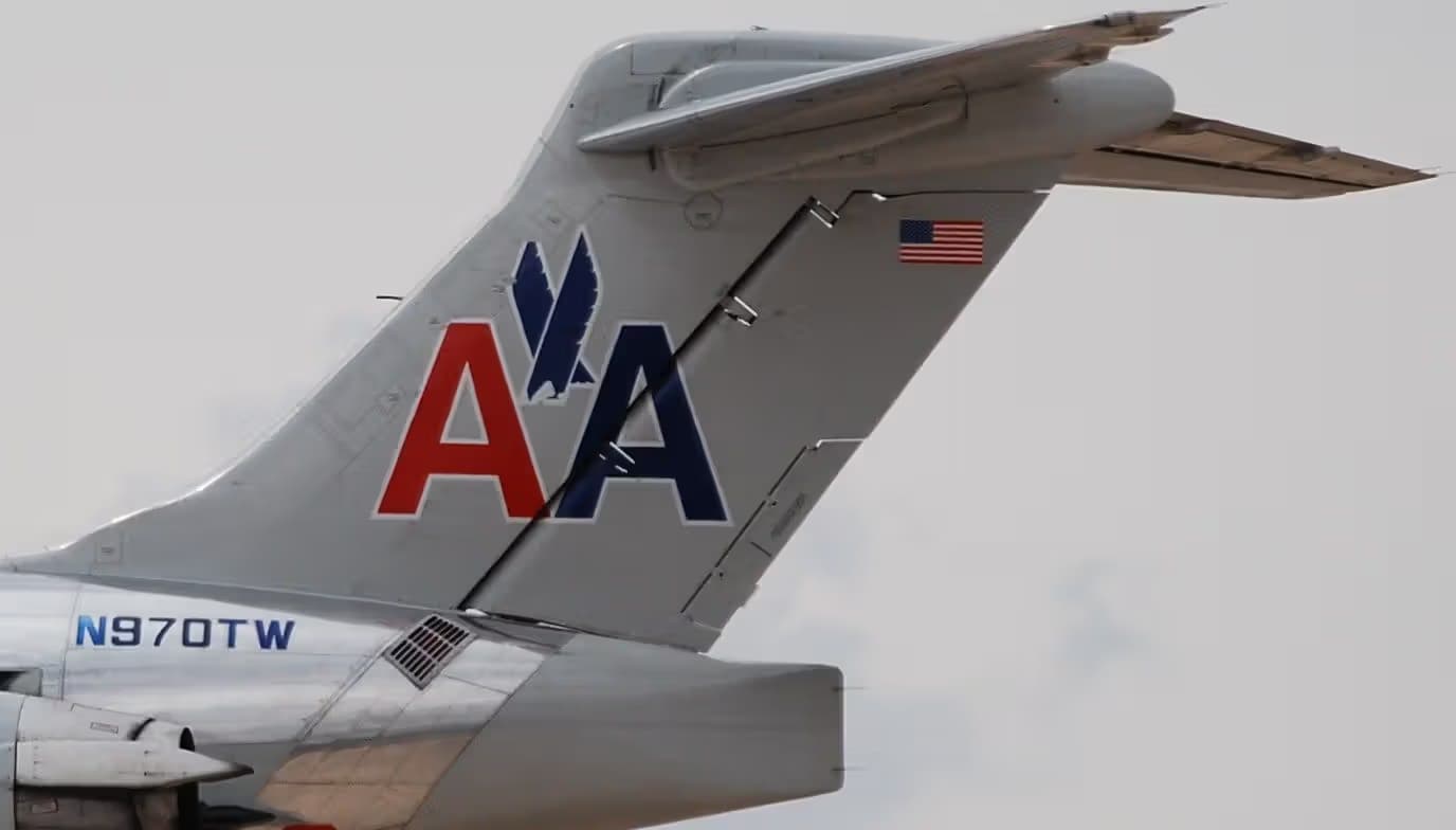 N970TW — Douglas