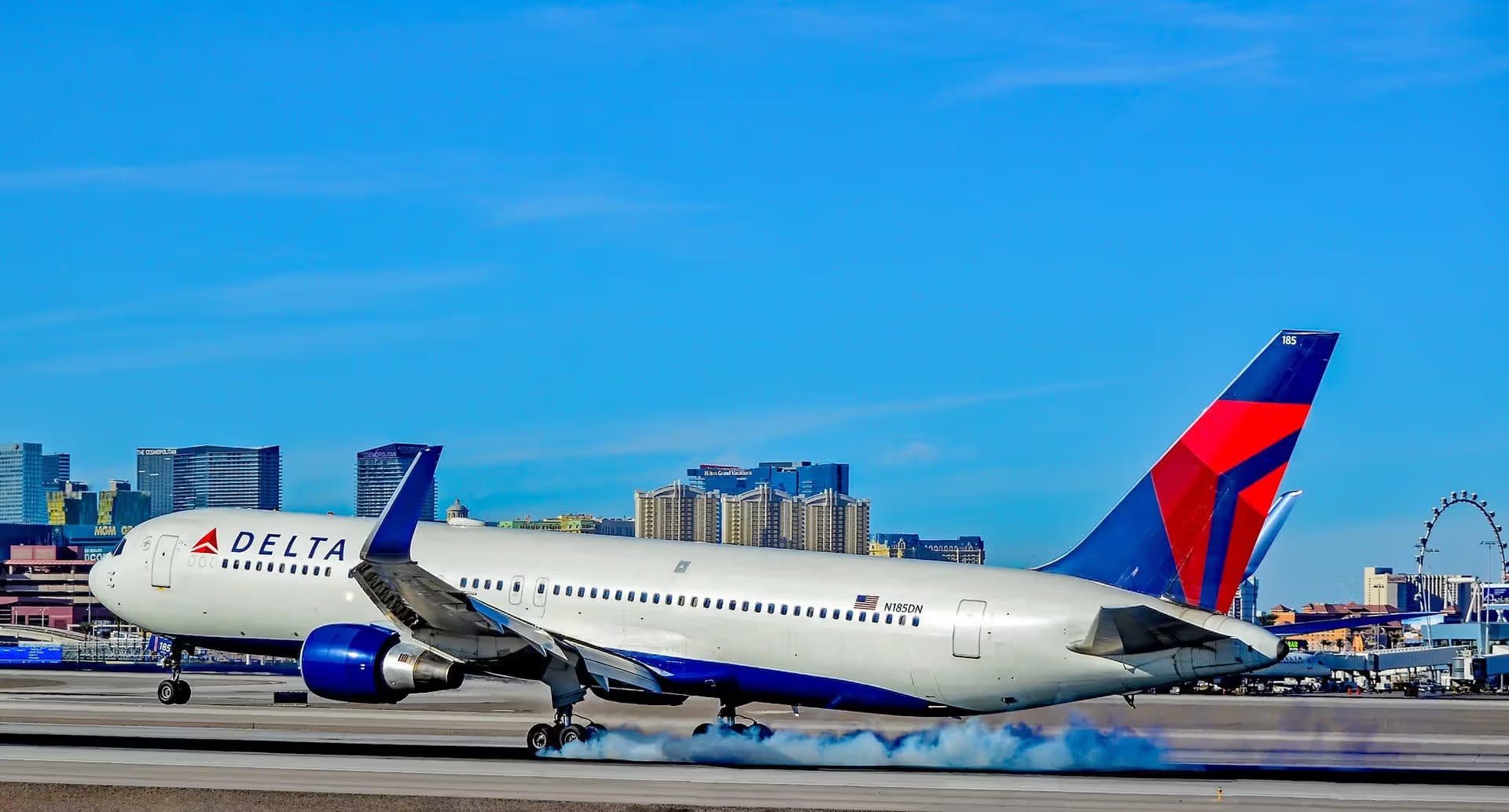 N185DN — Boeing