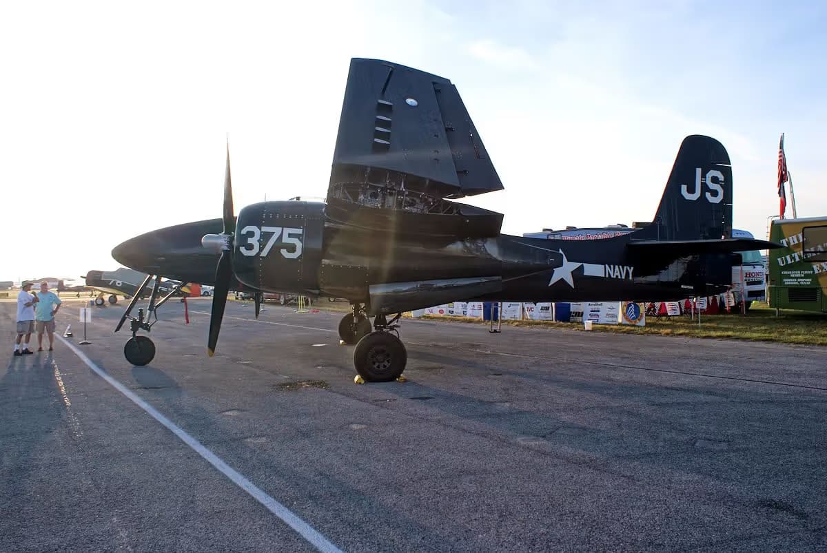 N379AK — Warbird