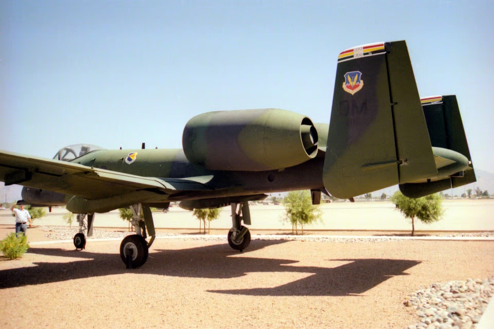 Unidentified — Twin-engine aircraft