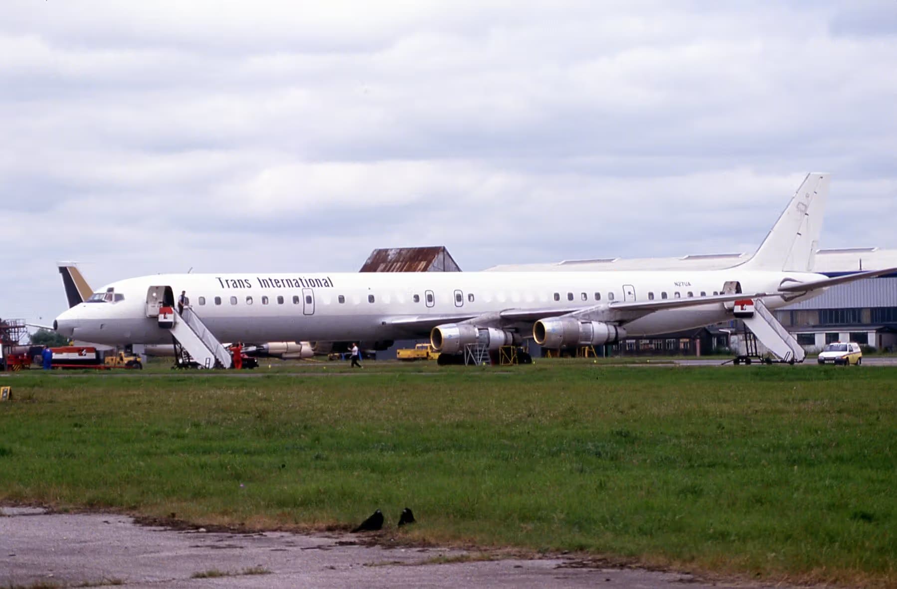 N27UA — Douglas