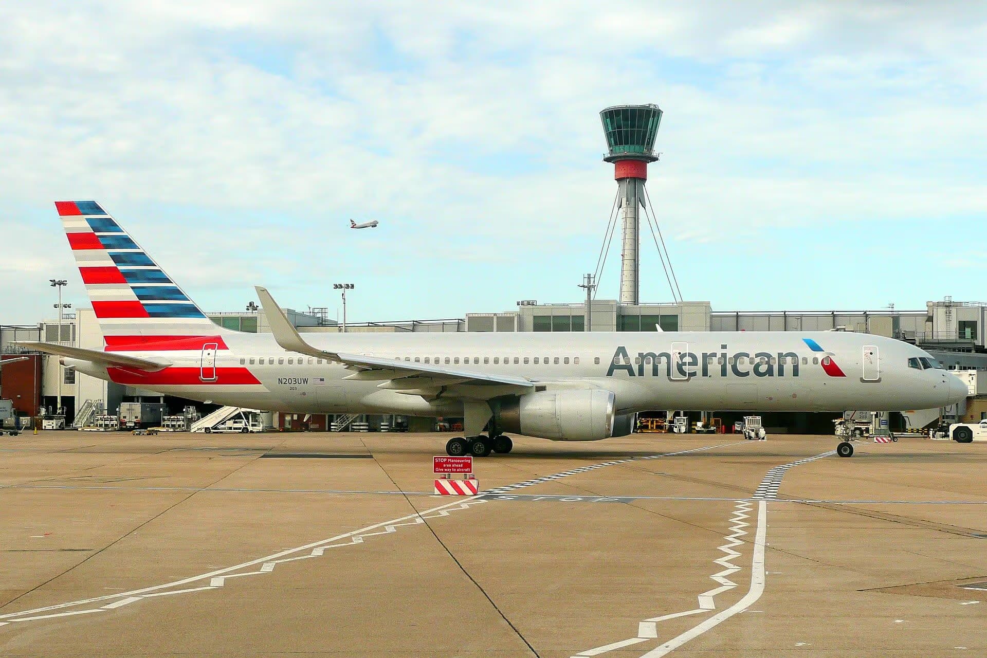 N203UW — Boeing