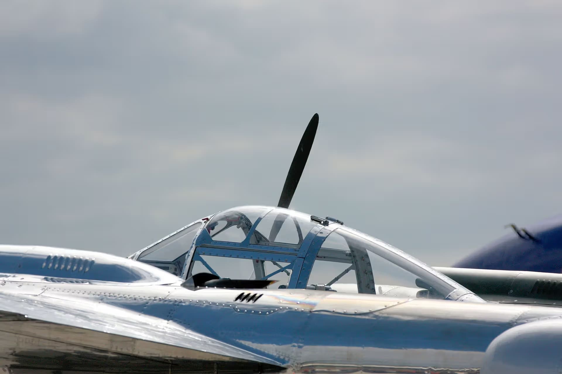 N25Y — Lockheed