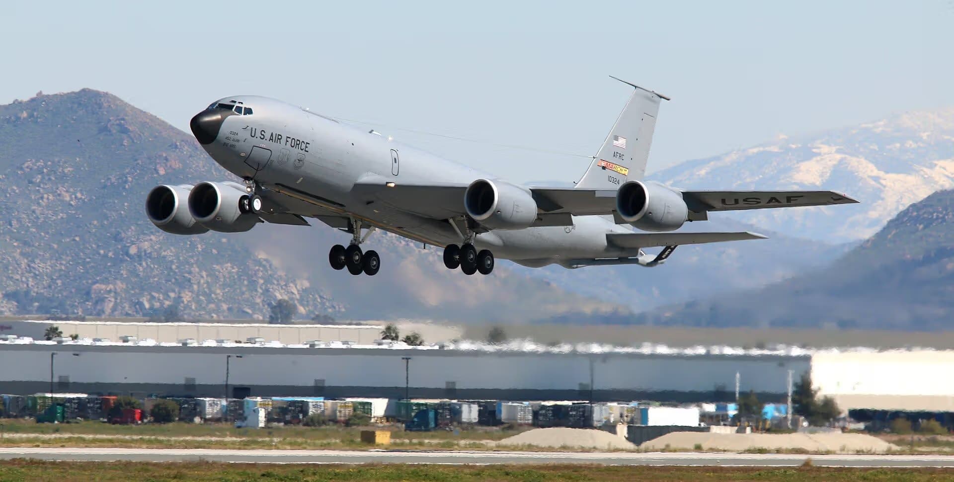 Unidentified — Aircraft