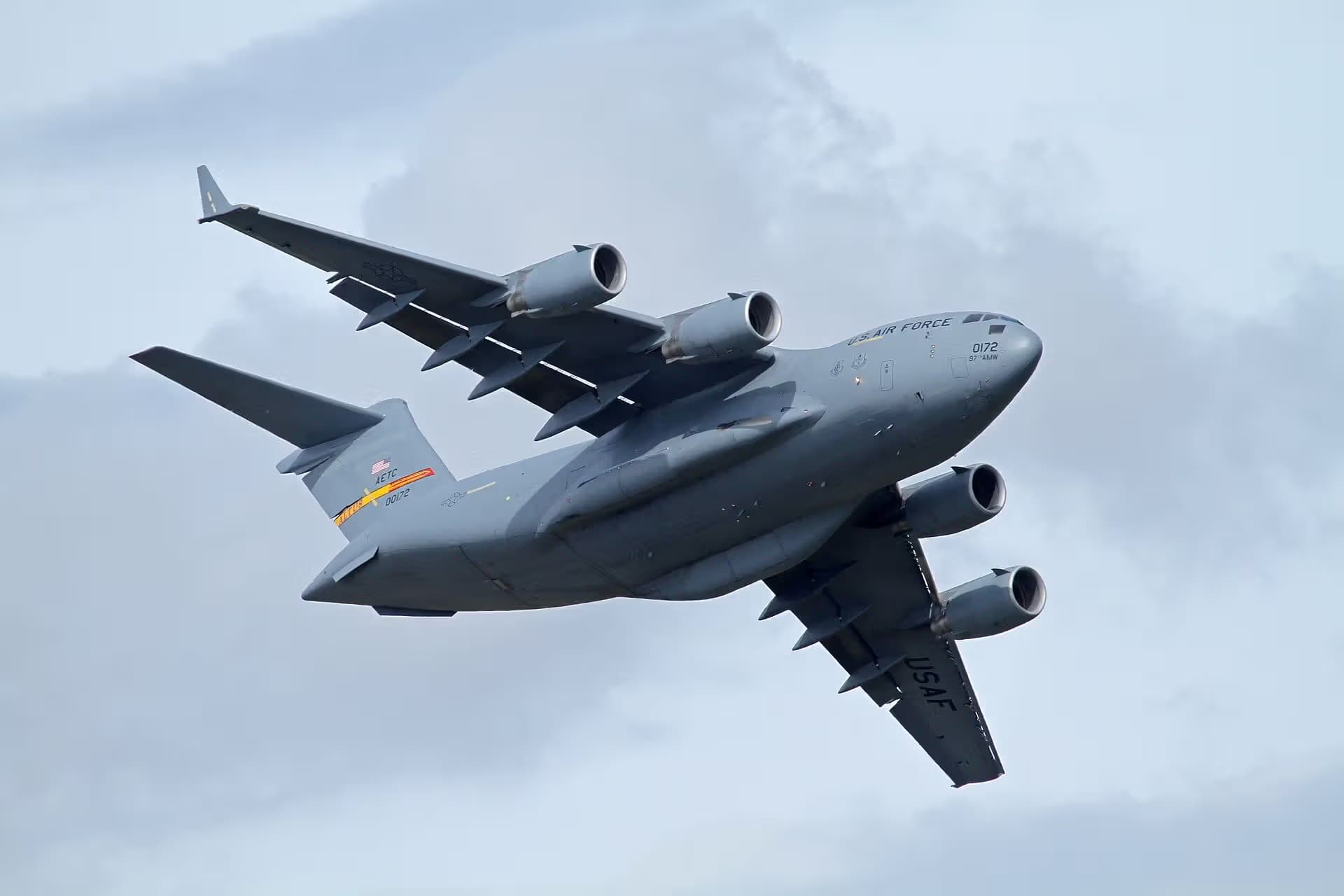 Unidentified — Aircraft