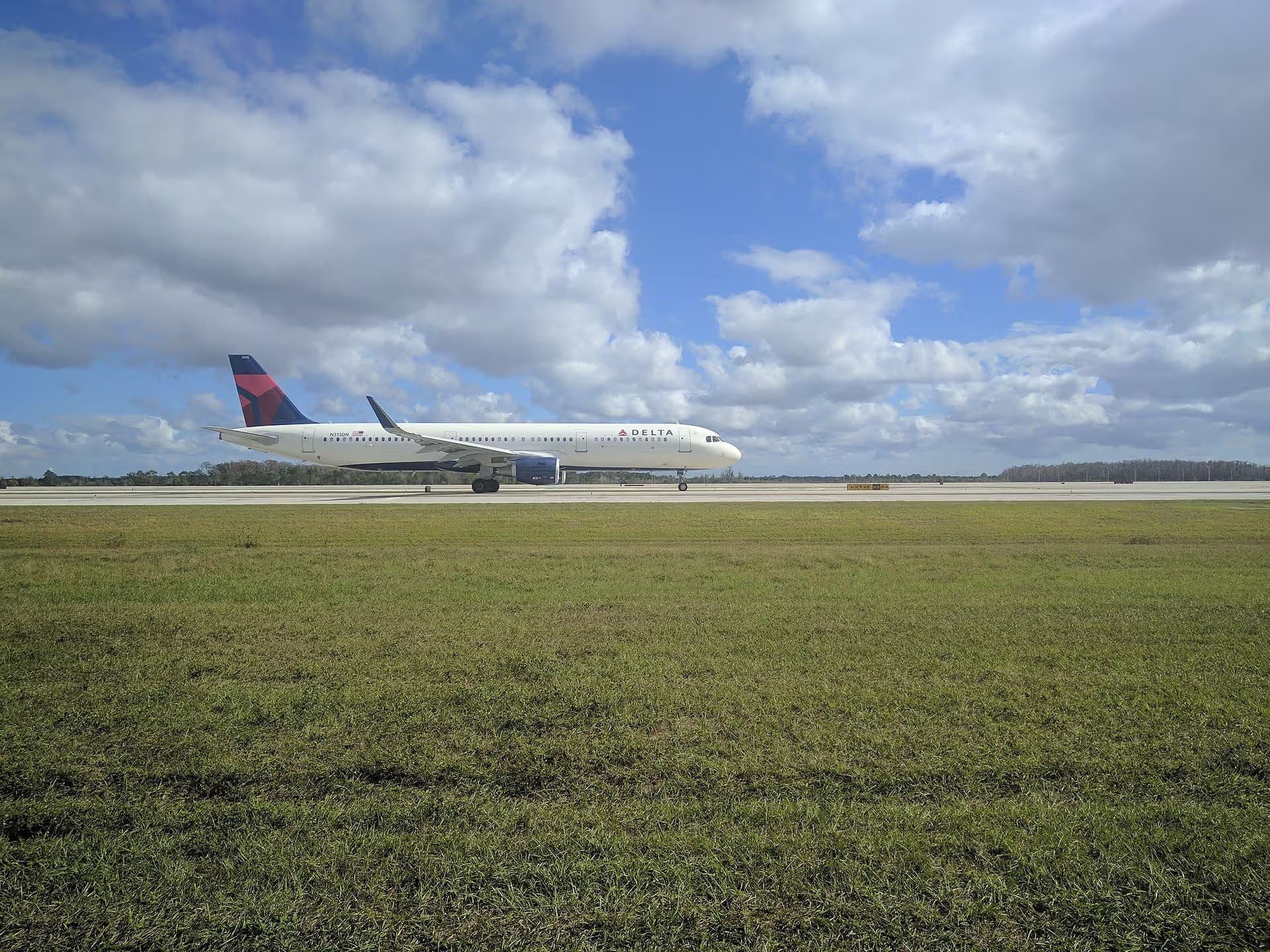 N313DN — Airbus