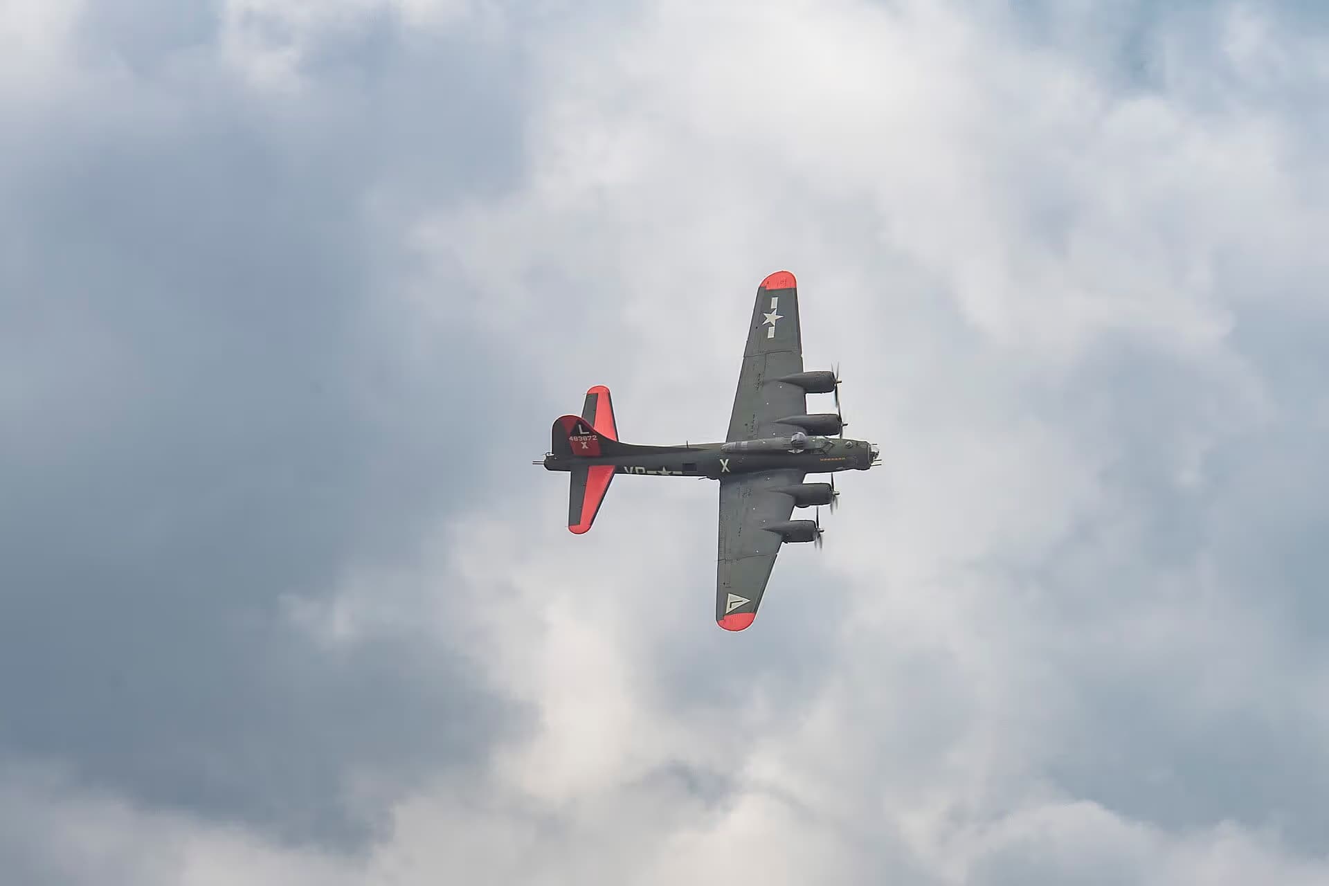 Unidentified — Aircraft