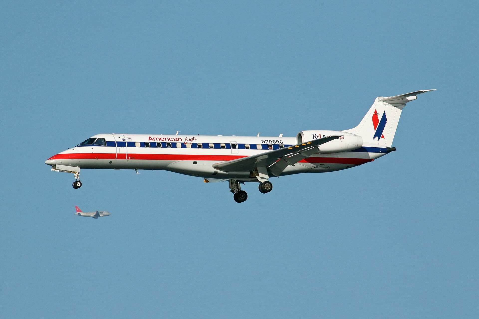 N706RG — Embraer
