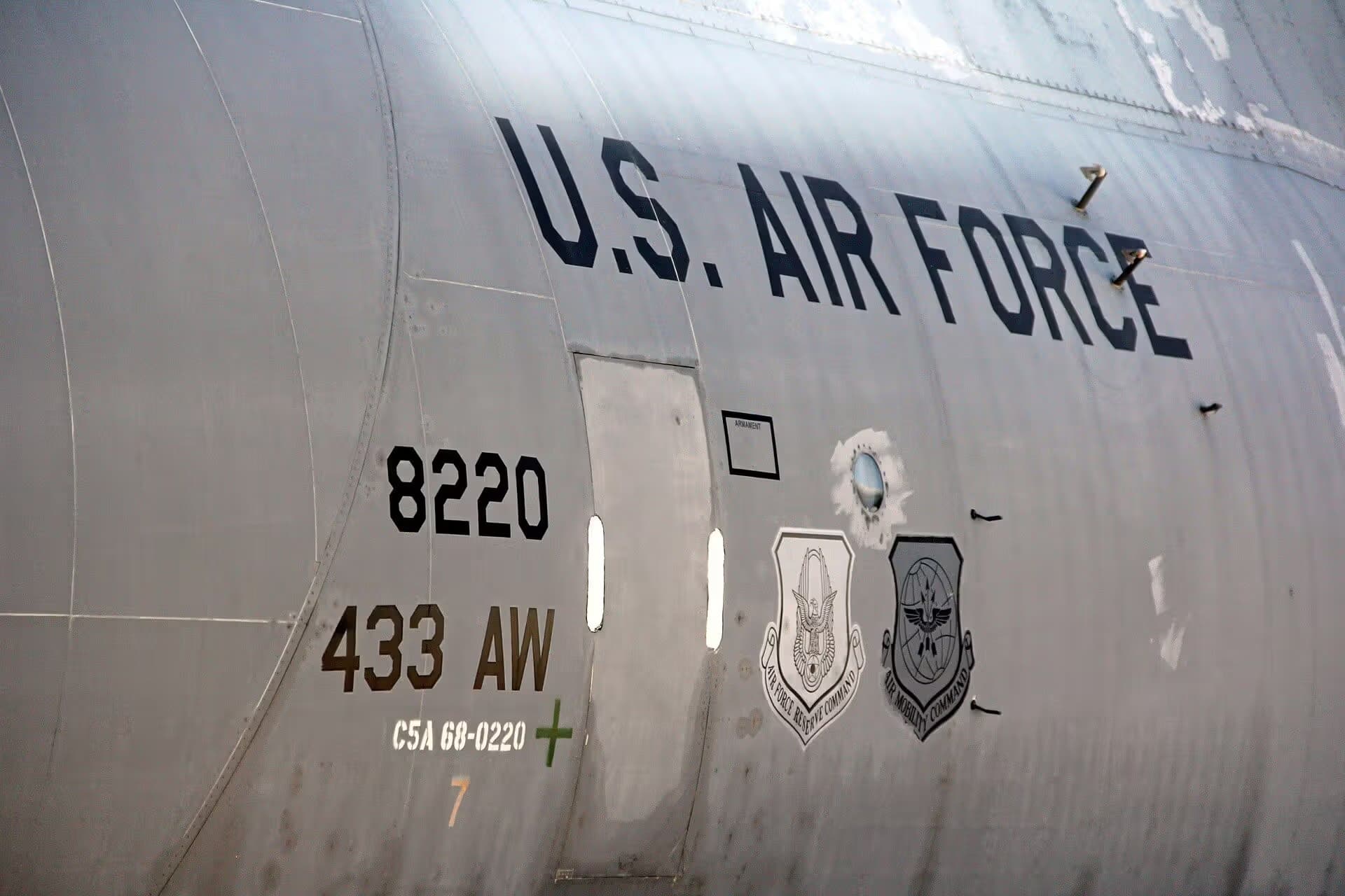 Unidentified — Aircraft