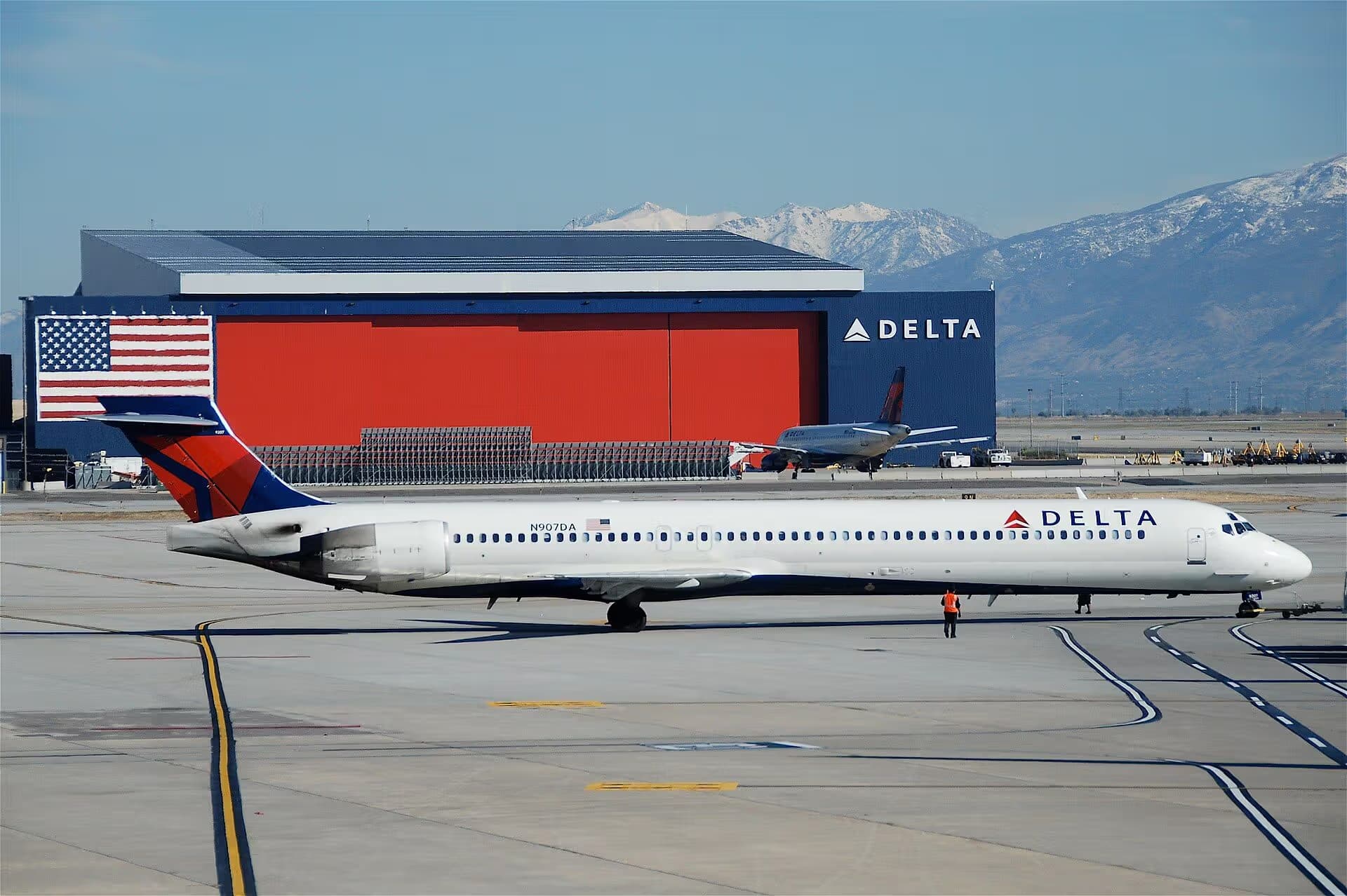 N907DA — Aircraft