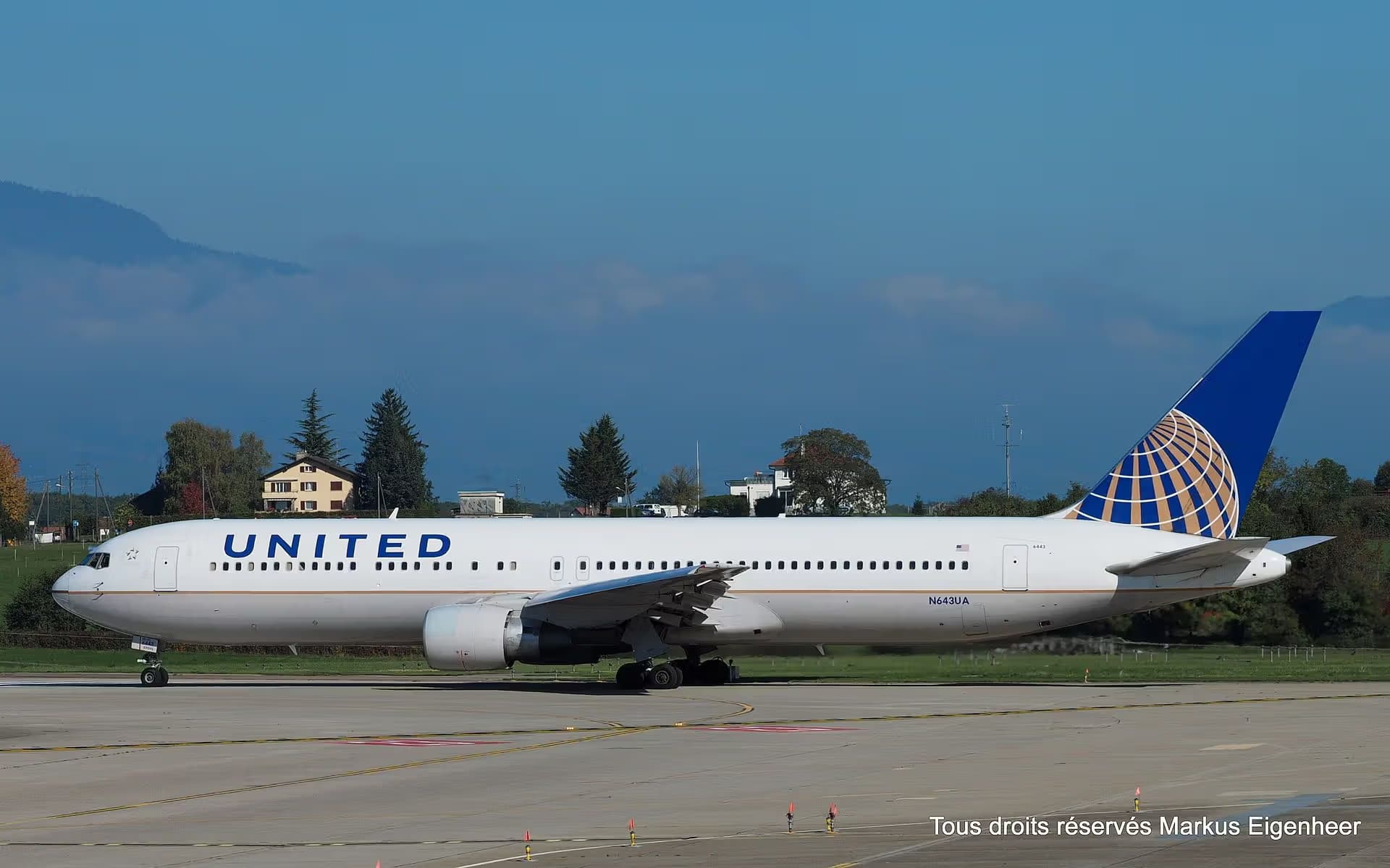 N643UA — Boeing