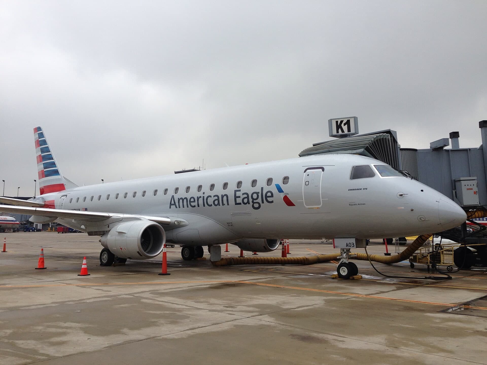 N403YX — Embraer