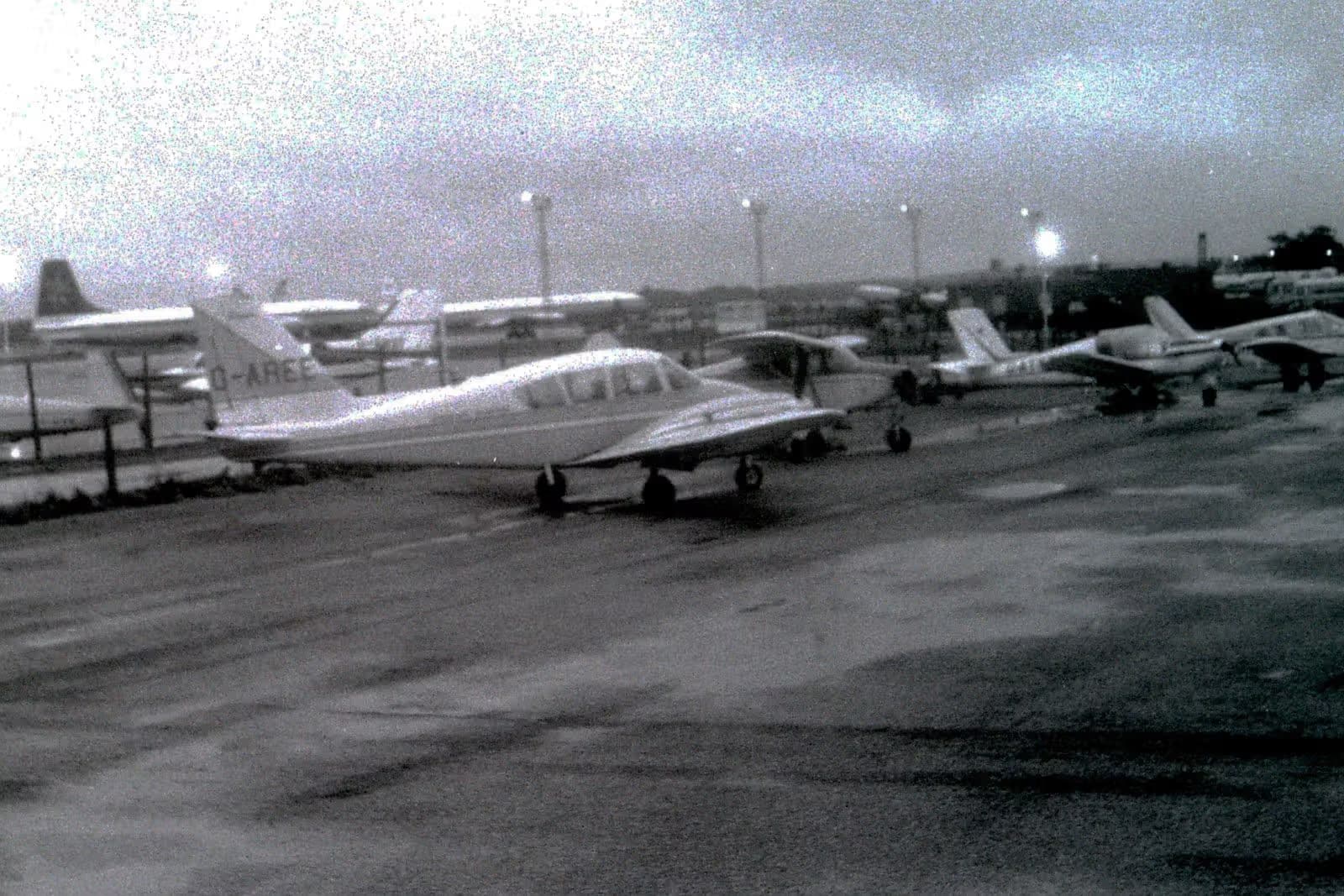 G-AREE — Aircraft