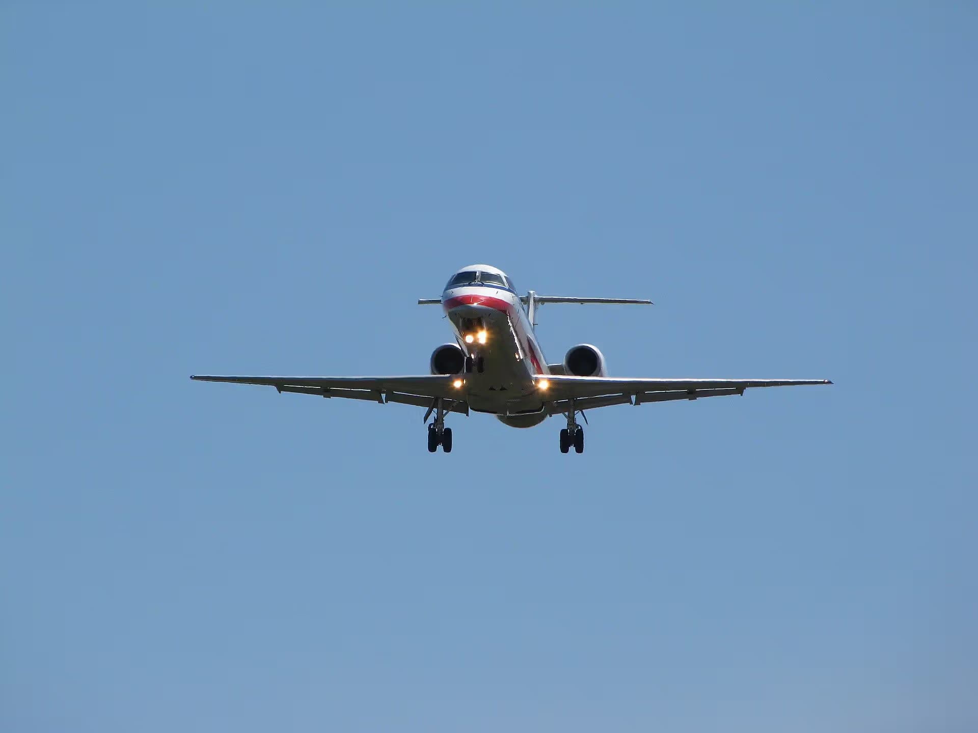 N667GB — Embraer