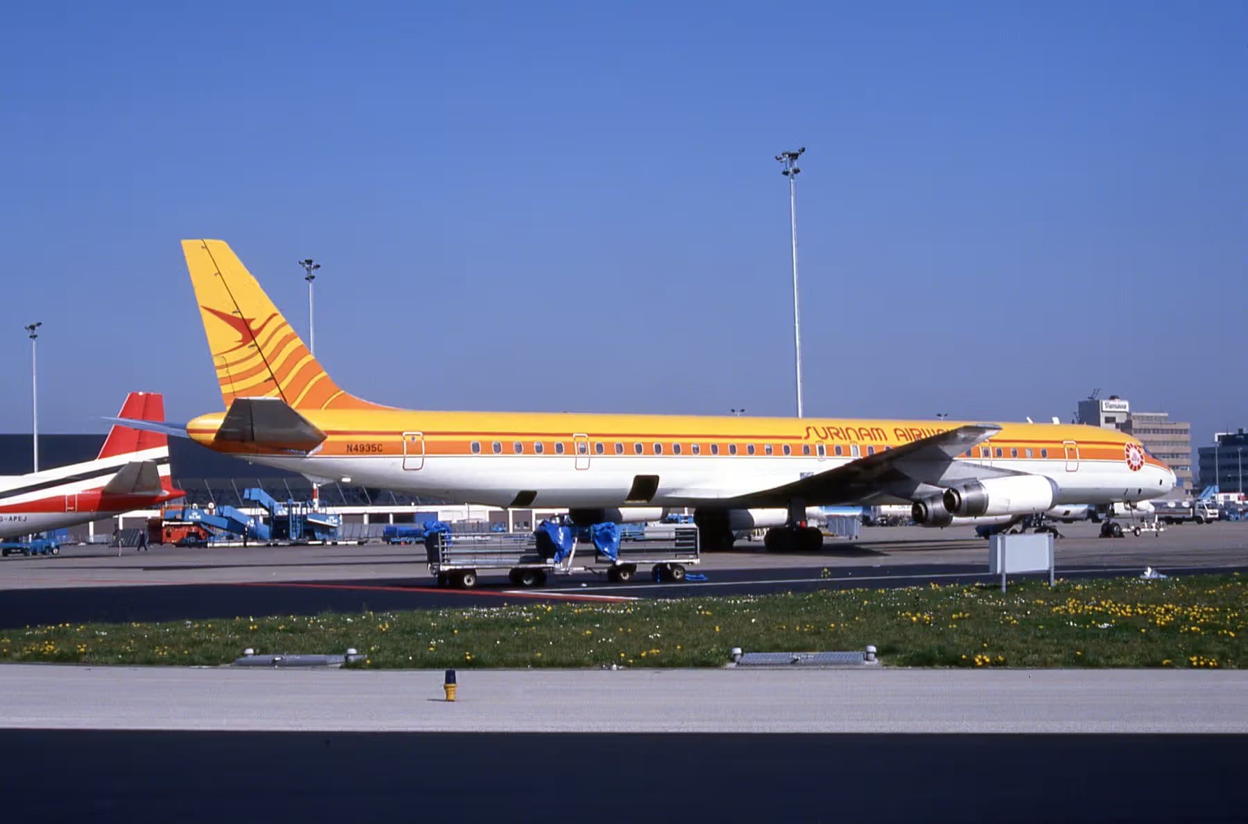 N4935C — Aircraft