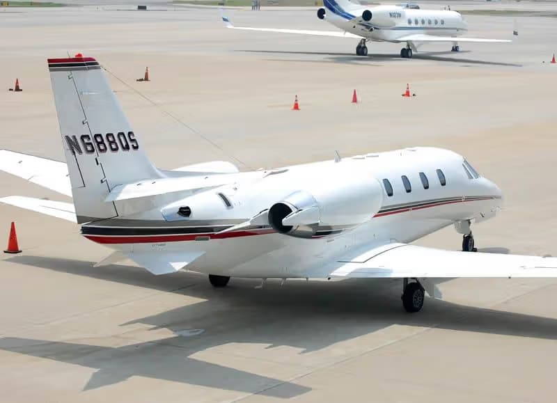 N688QS — Business jet