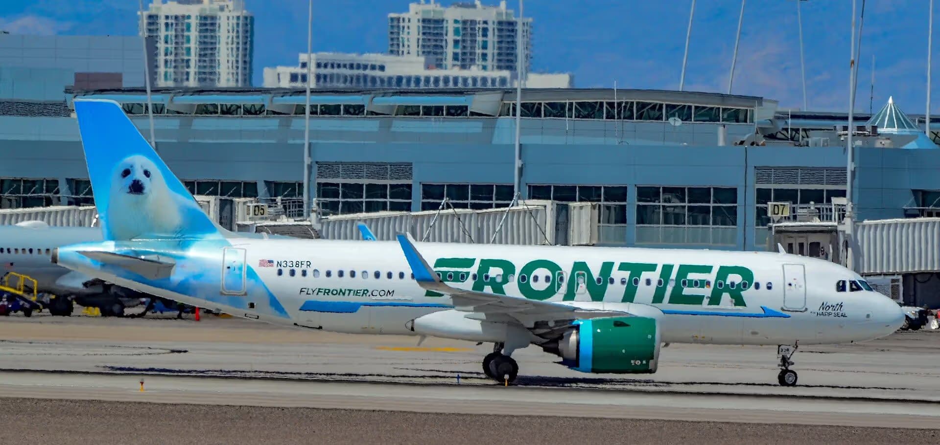 N338FR — Airbus