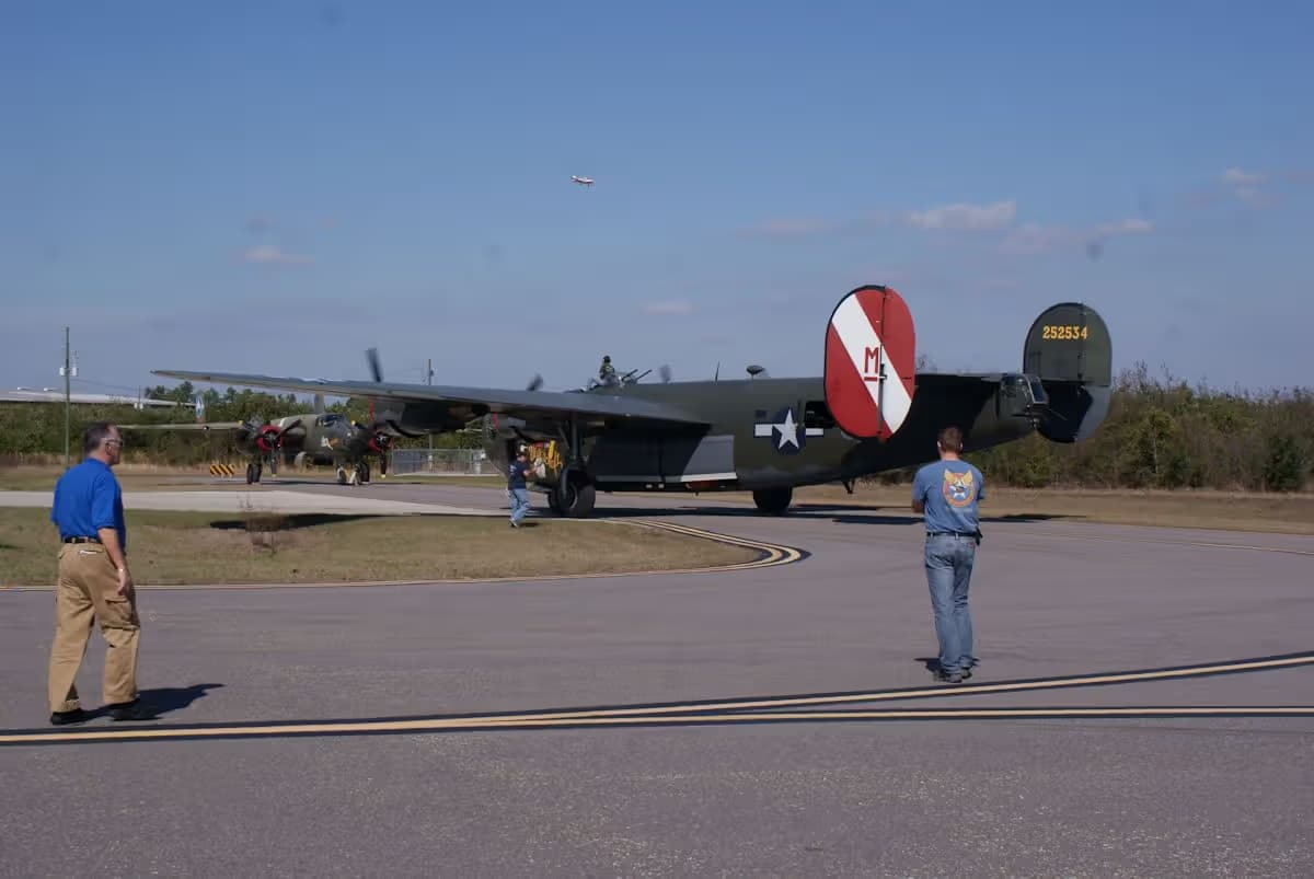 Unidentified — Warbird