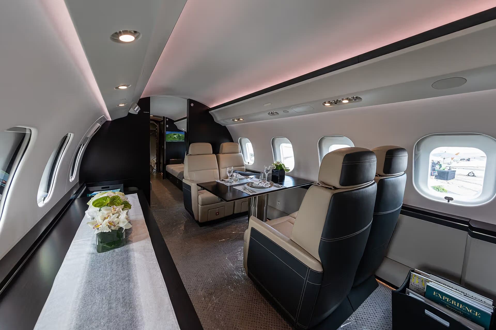 N835GL — Business jet