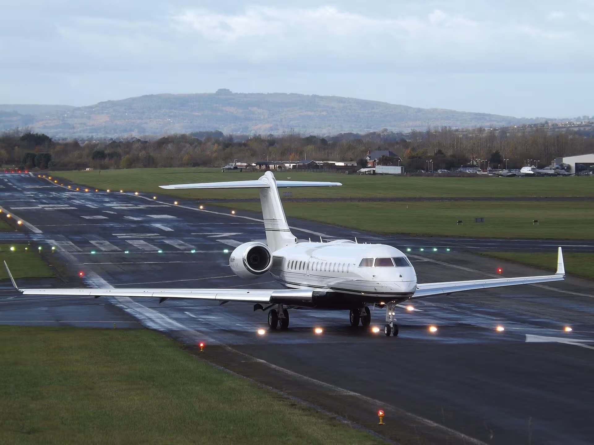 N360HP — Bombardier
