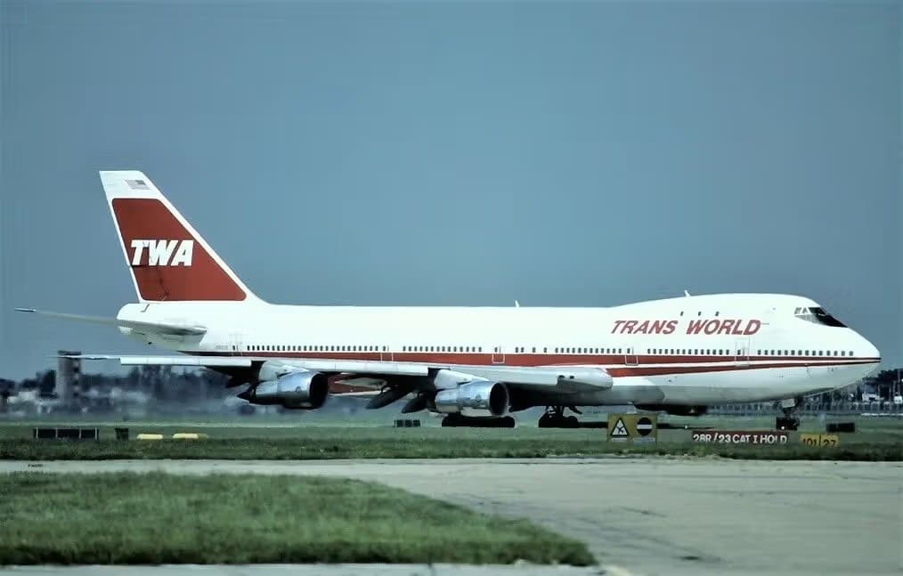 N93119 — Boeing