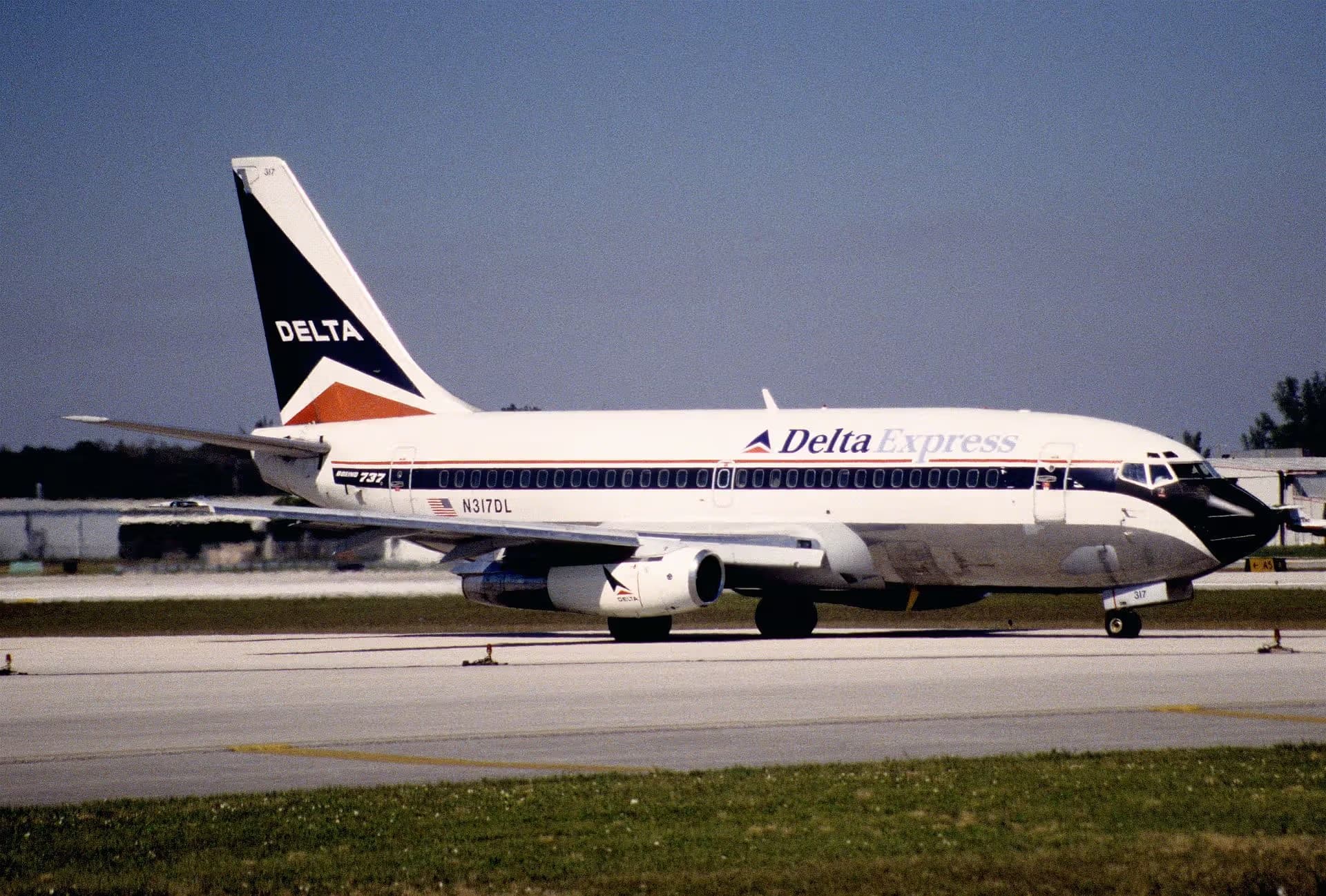 N317DL — Boeing