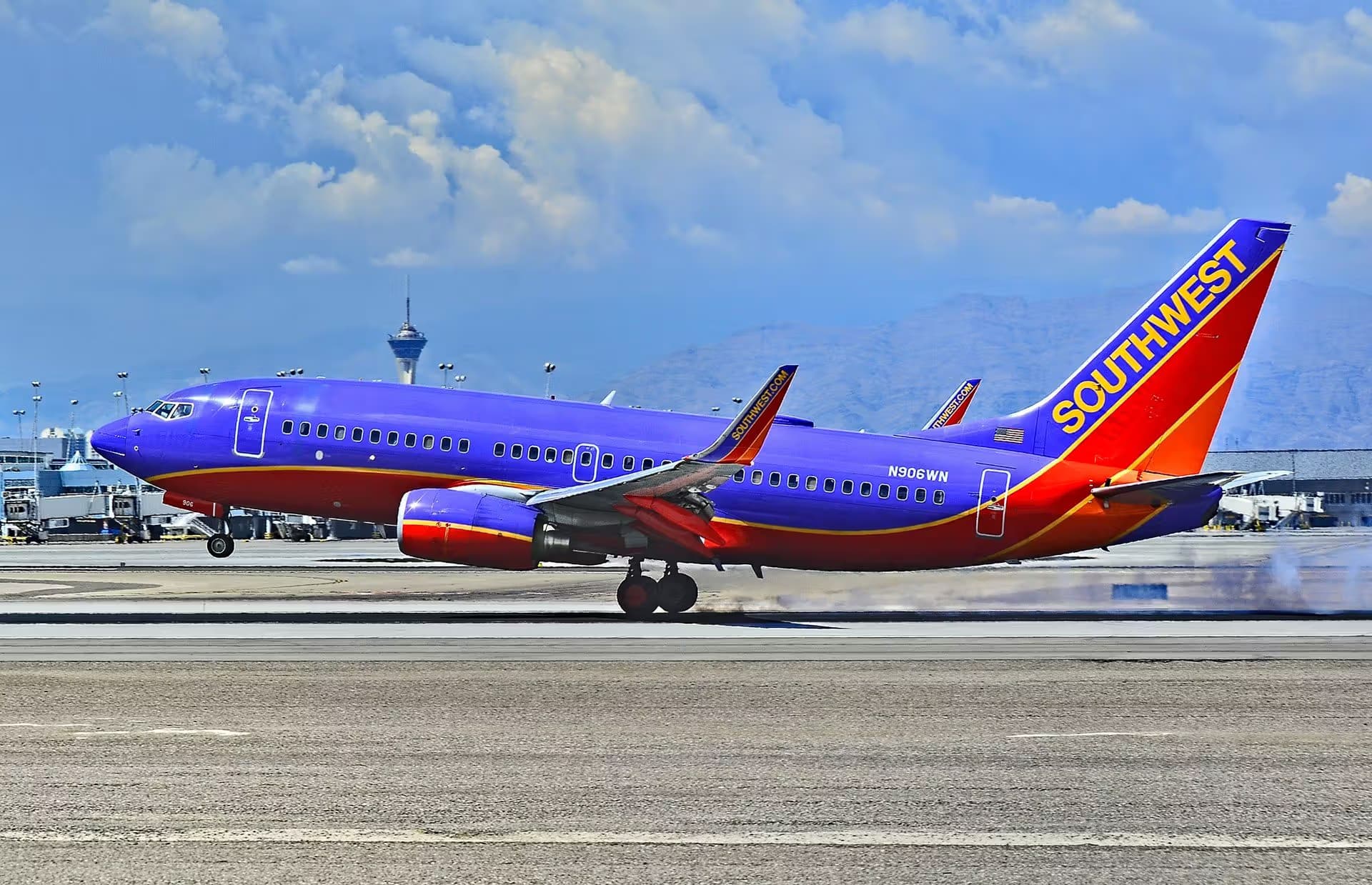 N906WN — Boeing