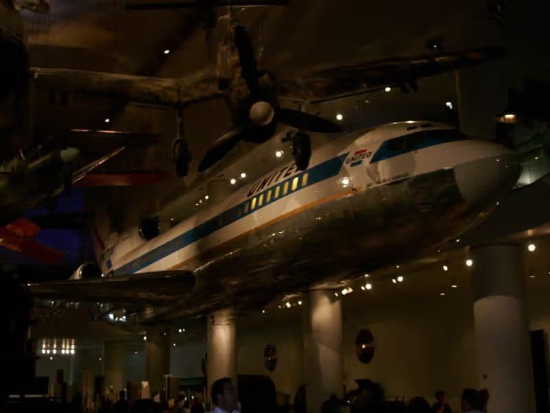 N7017U — Aircraft