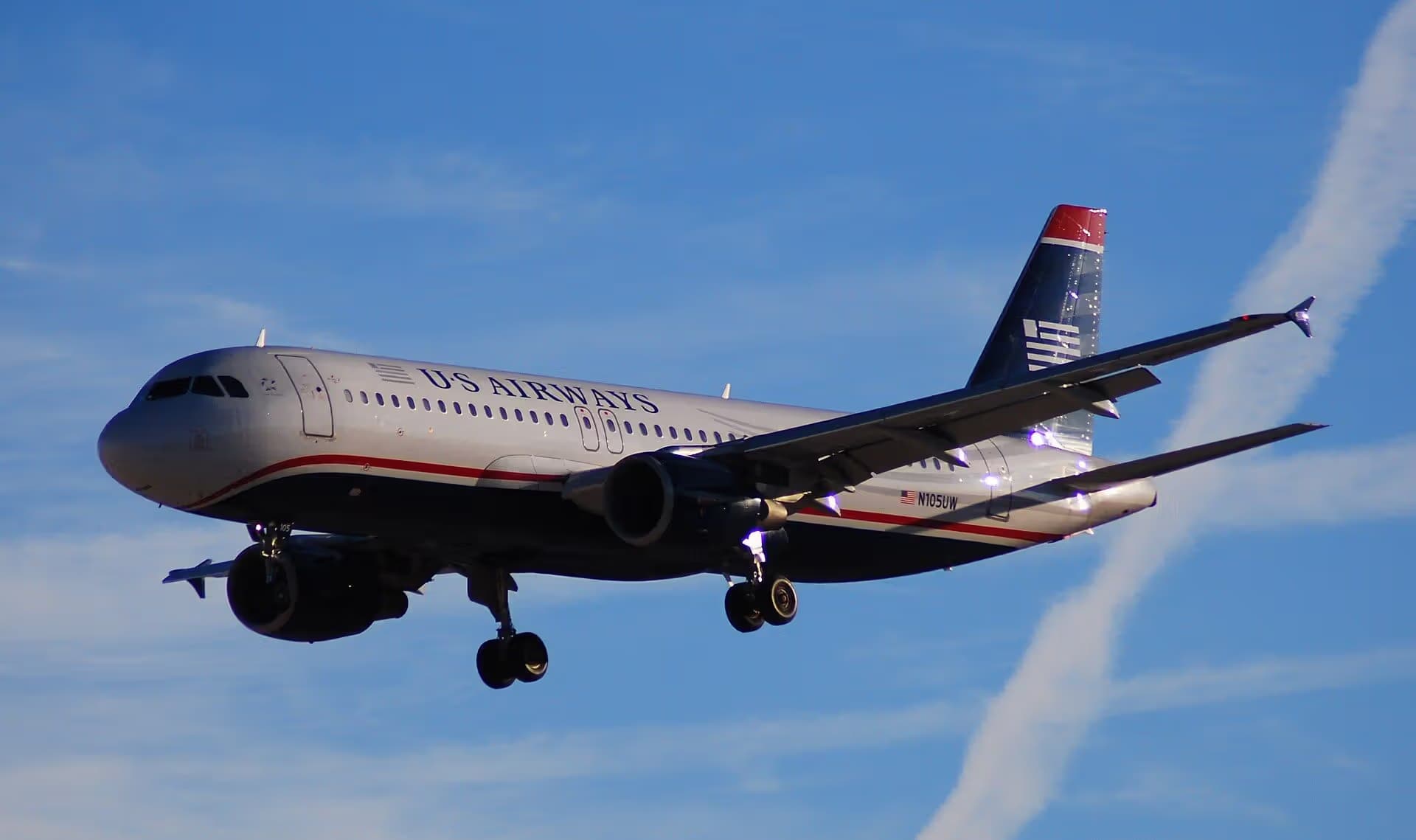 N105UW — Airbus