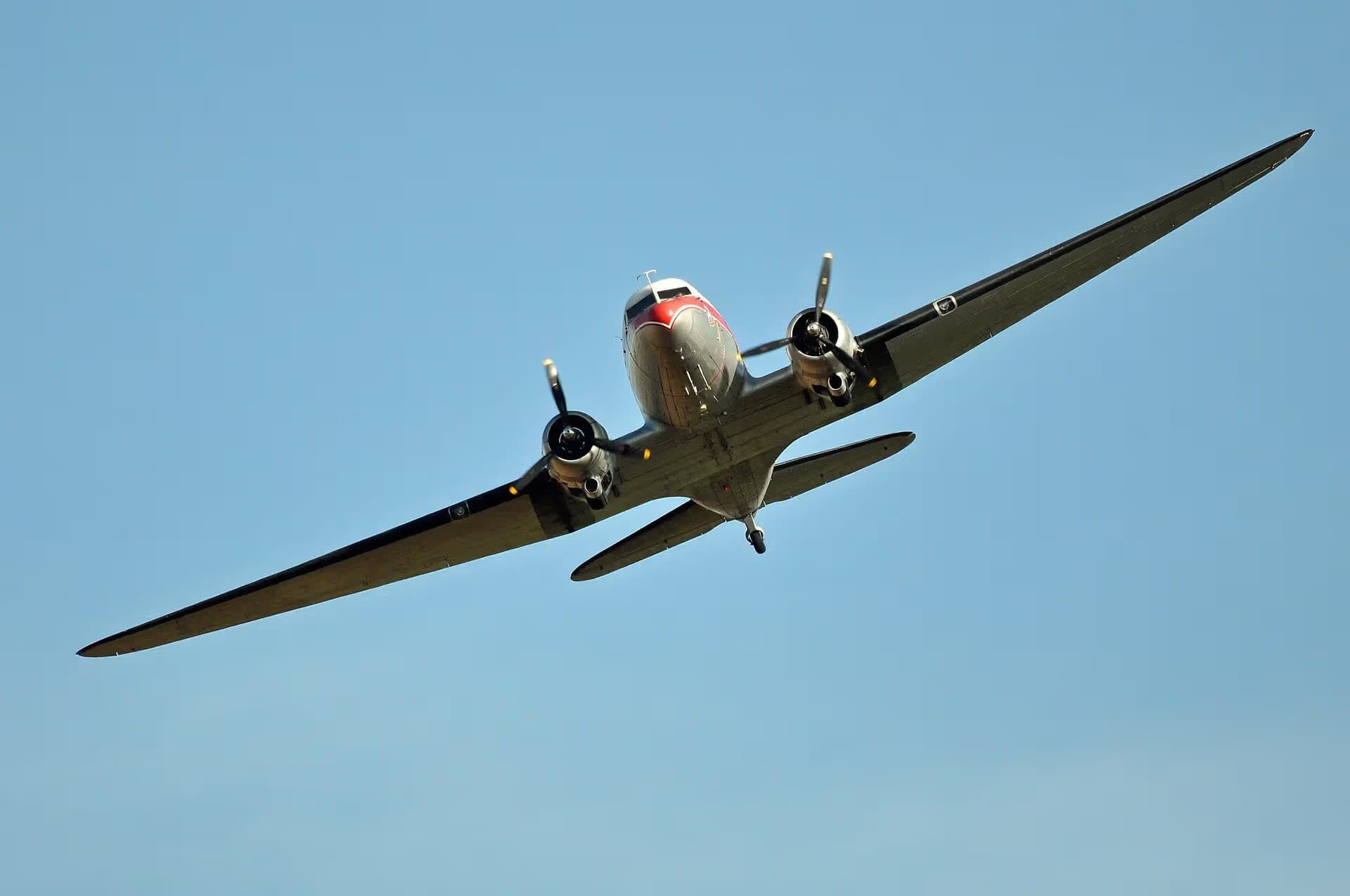 N49AG — Twin-engine aircraft