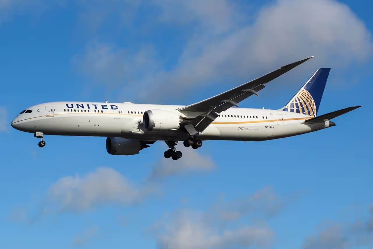 N35953 — Boeing